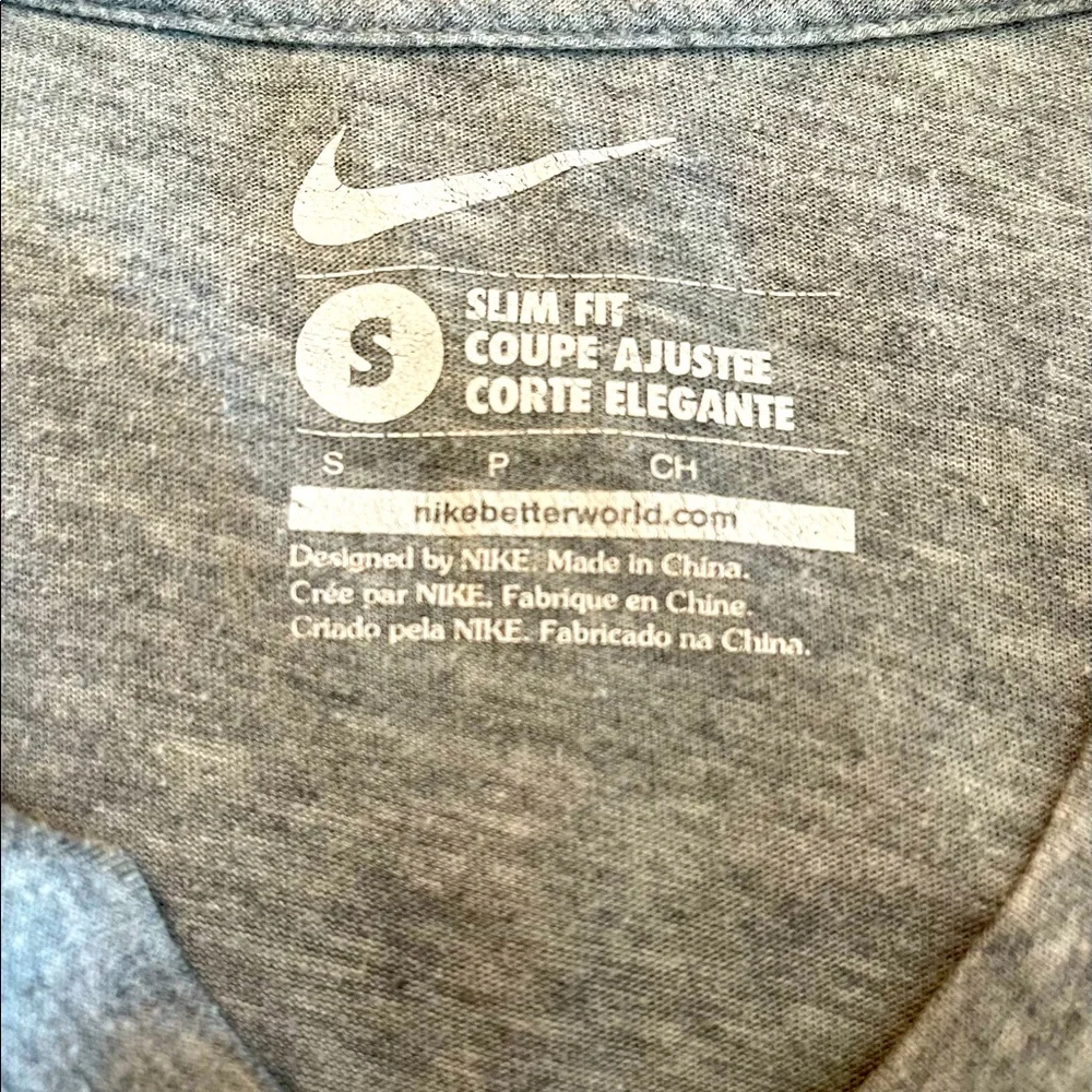 NIKE SLIM FIT ATHLETIC TEE - Picture 2 of 2